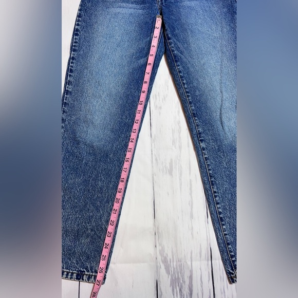Revice V-Waist Straight Leg Jeans - Picture 4 of 7